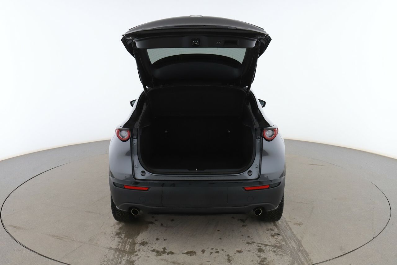 Foto Mazda CX-30 16