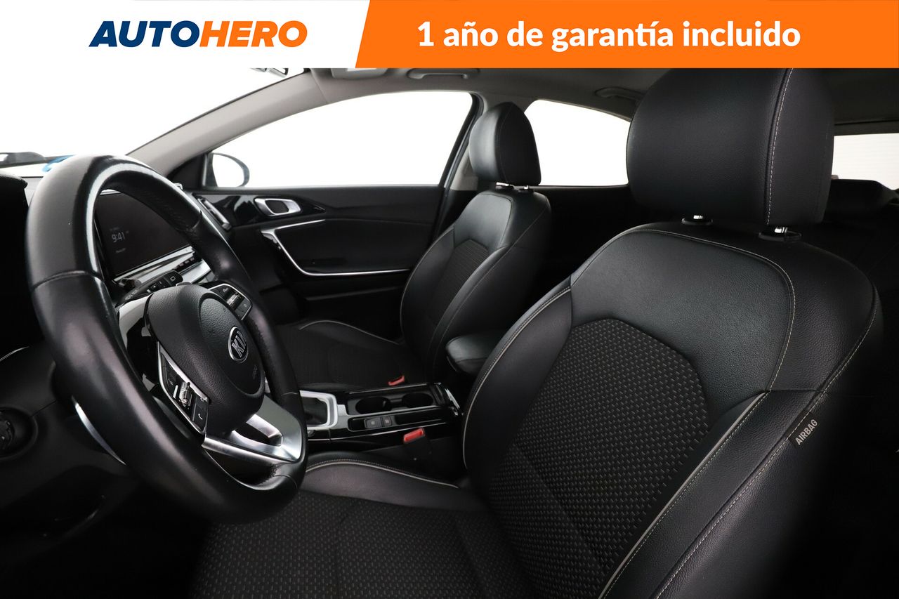 Foto Kia XCeed 10