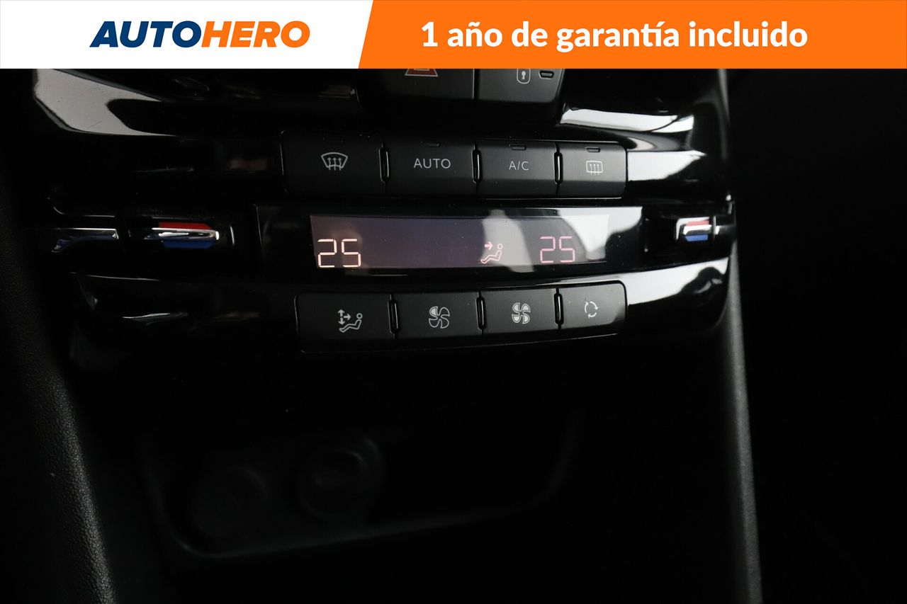 Foto Peugeot 208 24