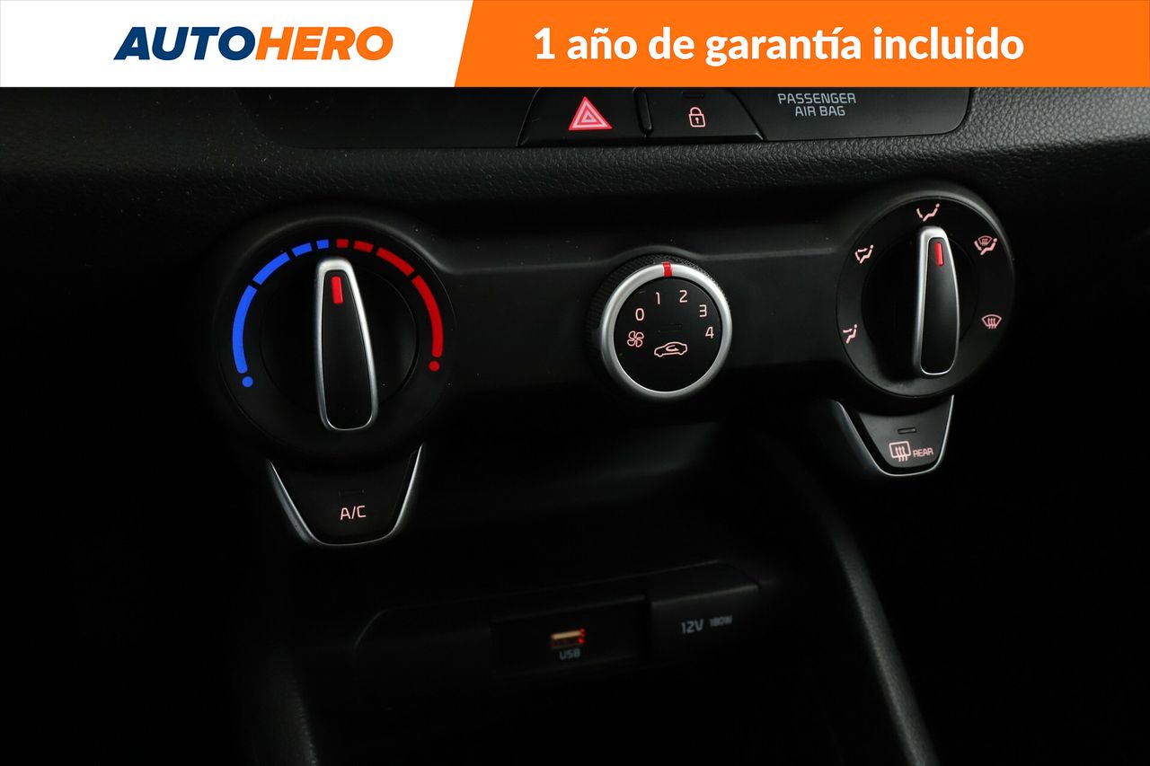 Foto Kia Stonic 23