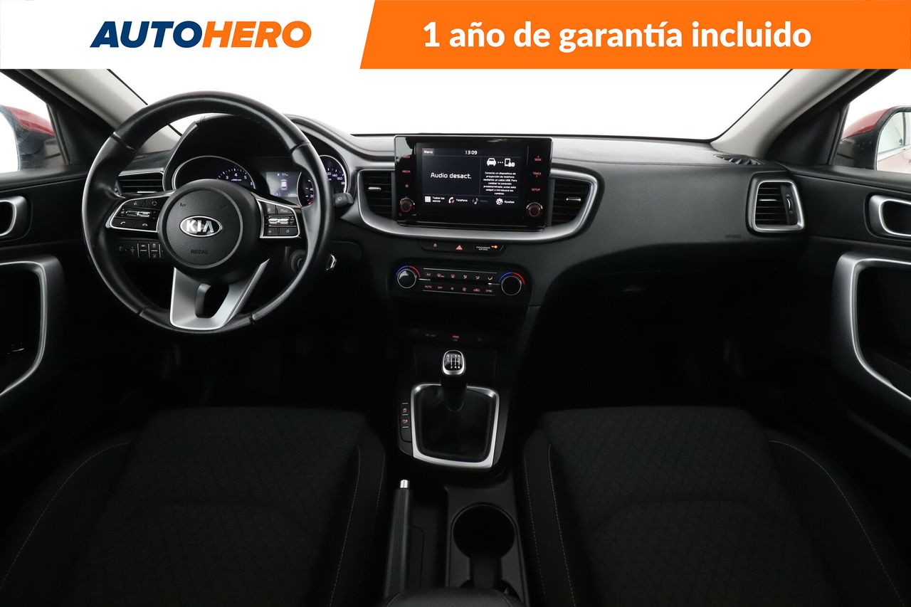 Foto Kia Ceed 12