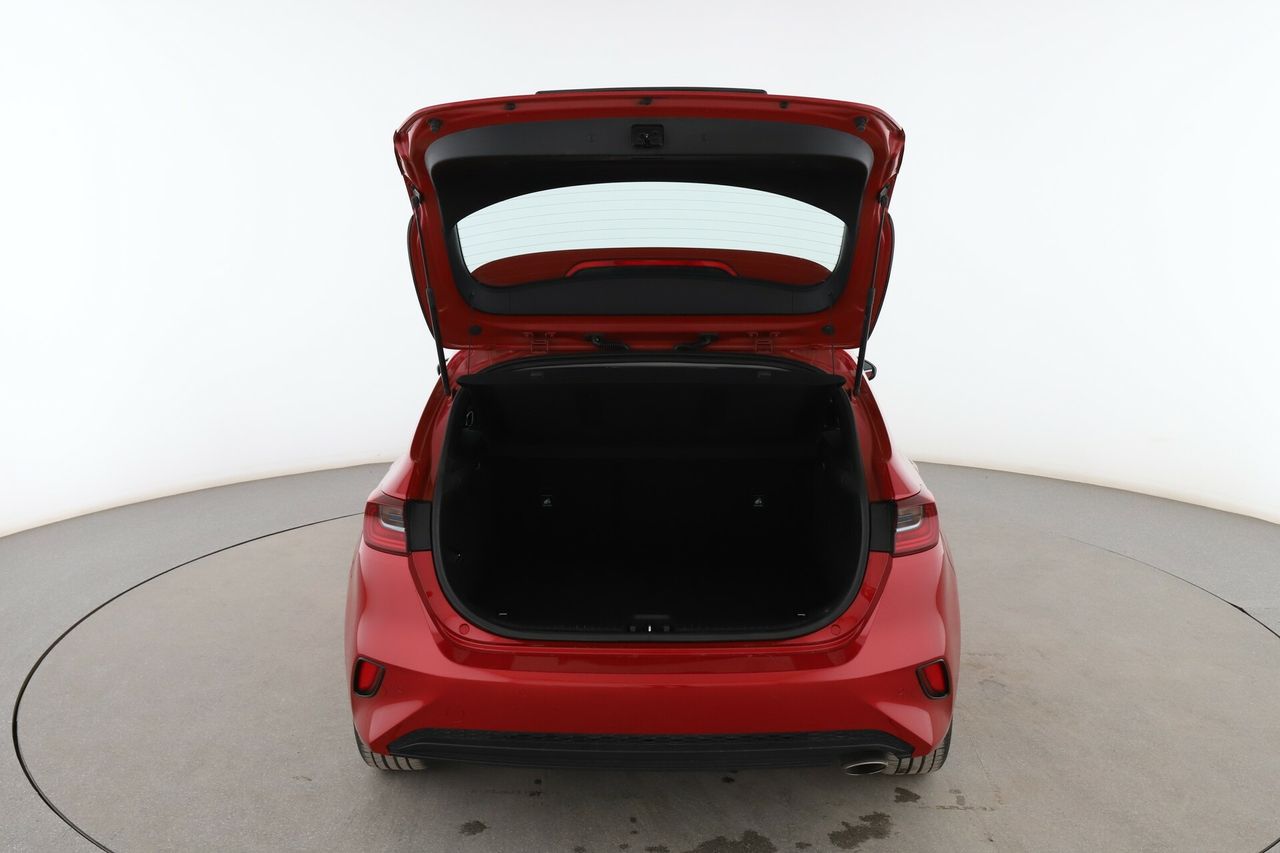 Foto Kia Ceed 16