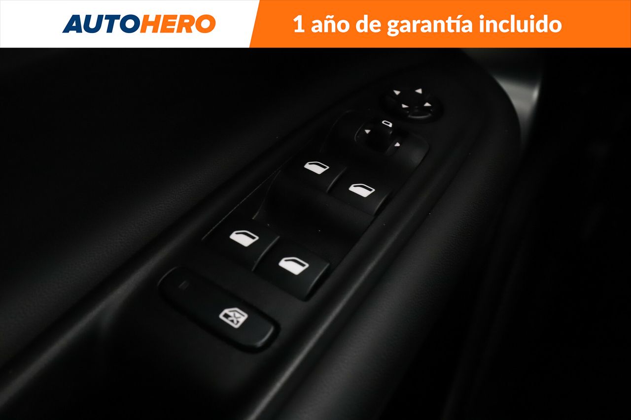 Foto Jeep Avenger 28