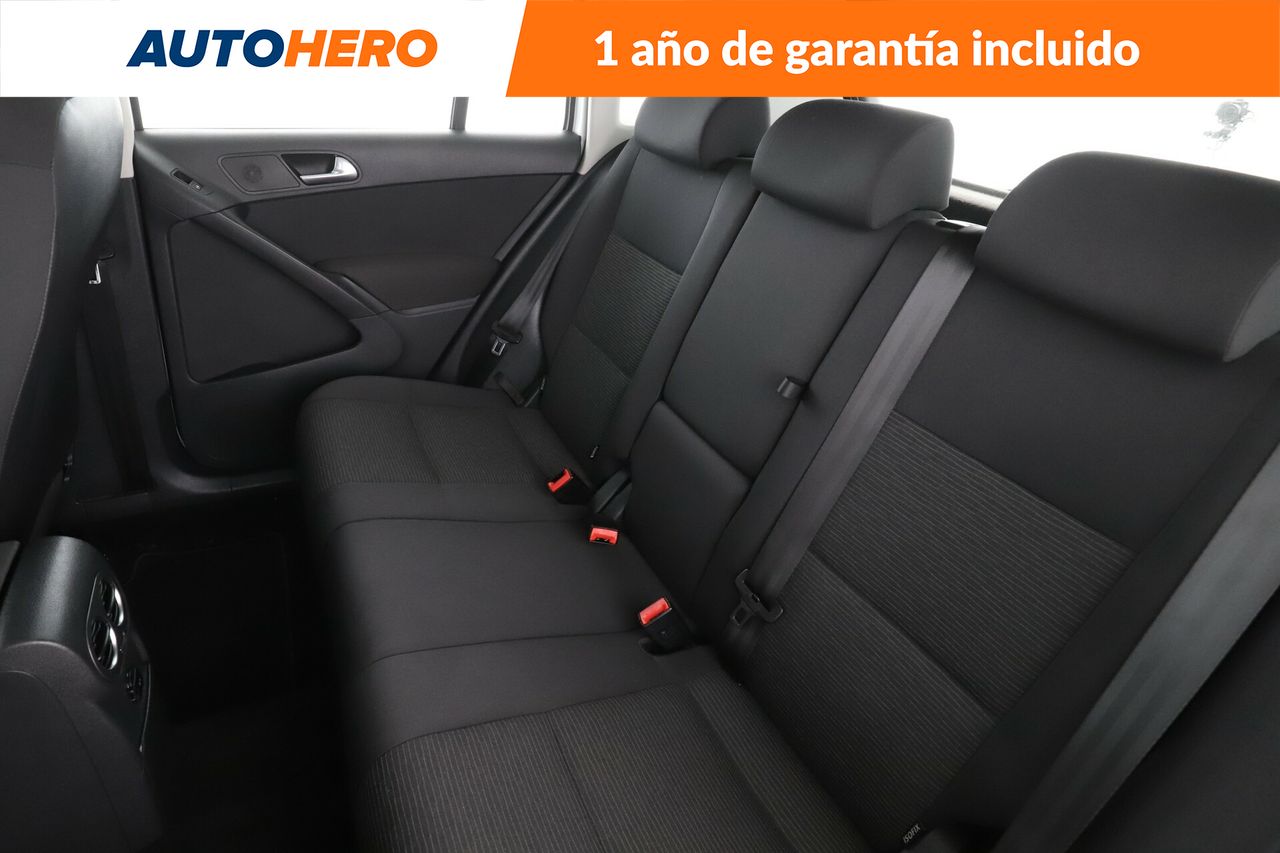 Foto Volkswagen Tiguan 14