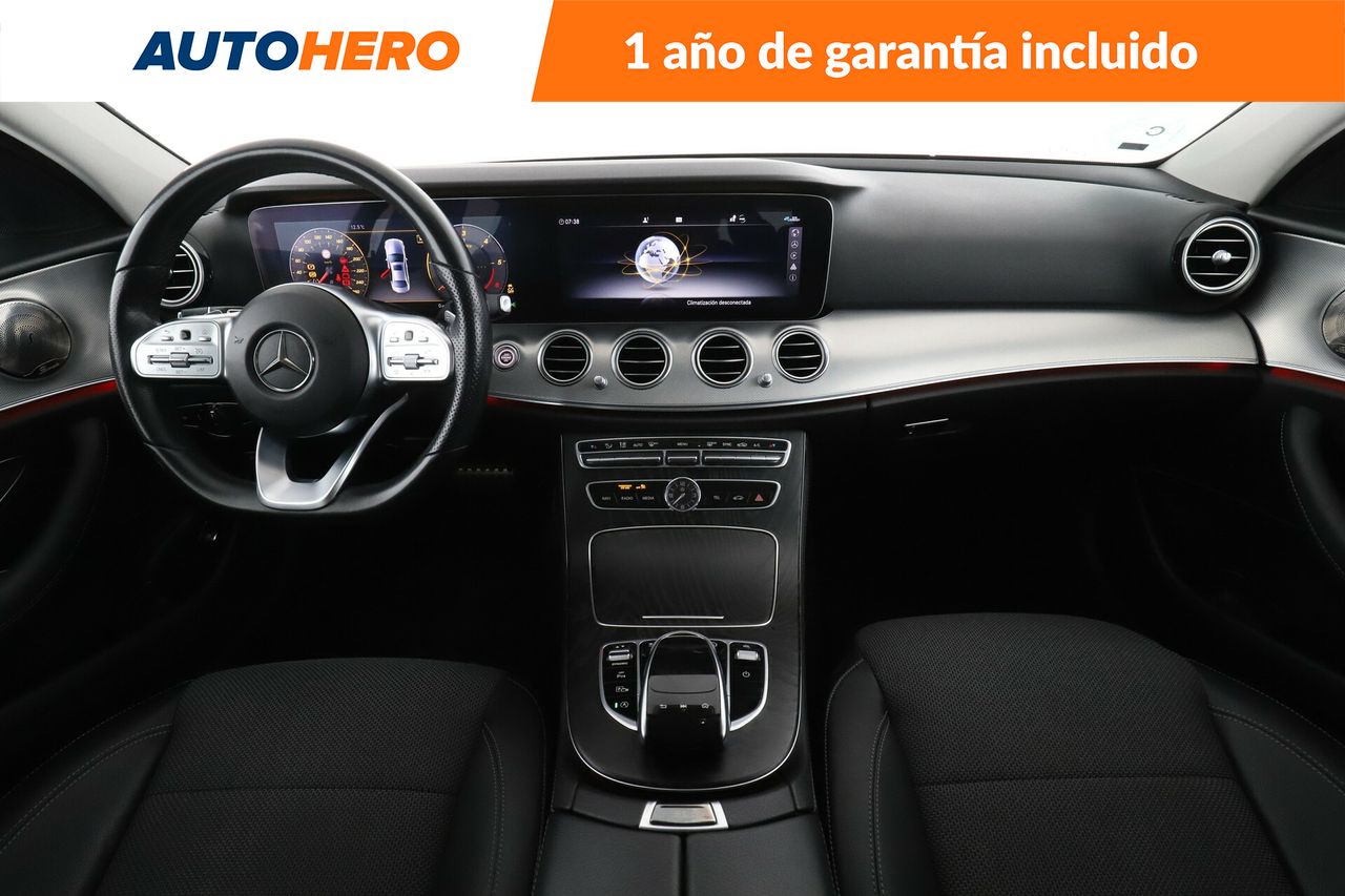 Foto Mercedes-Benz Clase E 12
