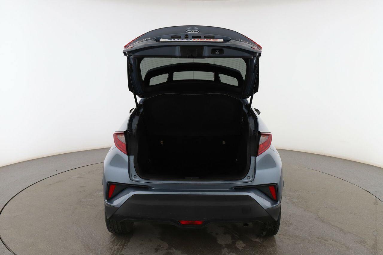 Foto Toyota C-HR 16