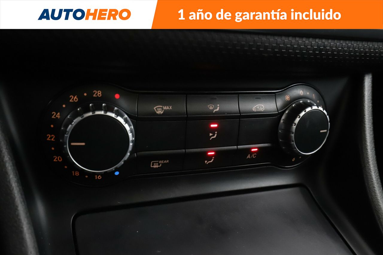 Foto Mercedes-Benz Clase A 25