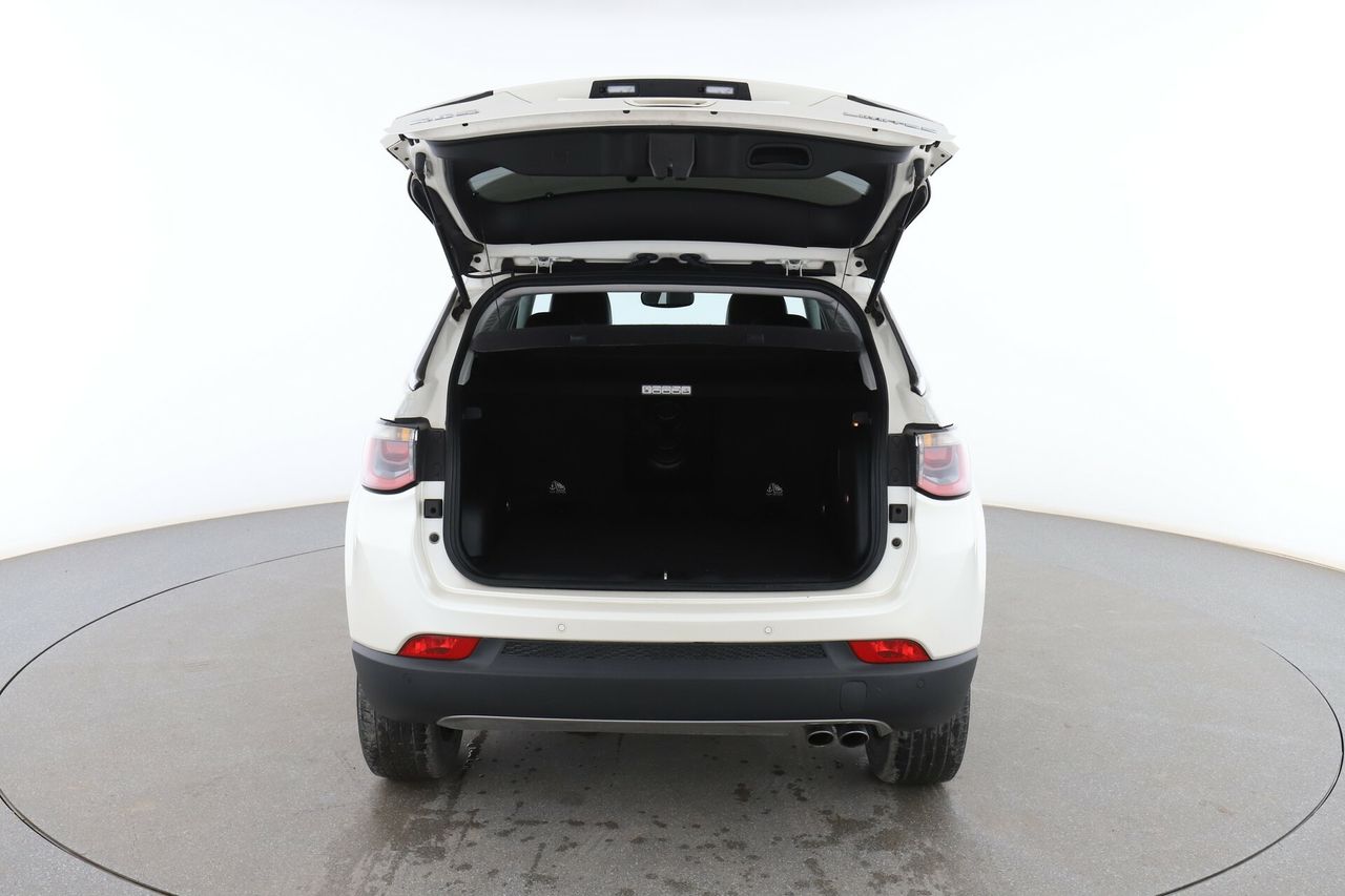 Foto Jeep Compass 16