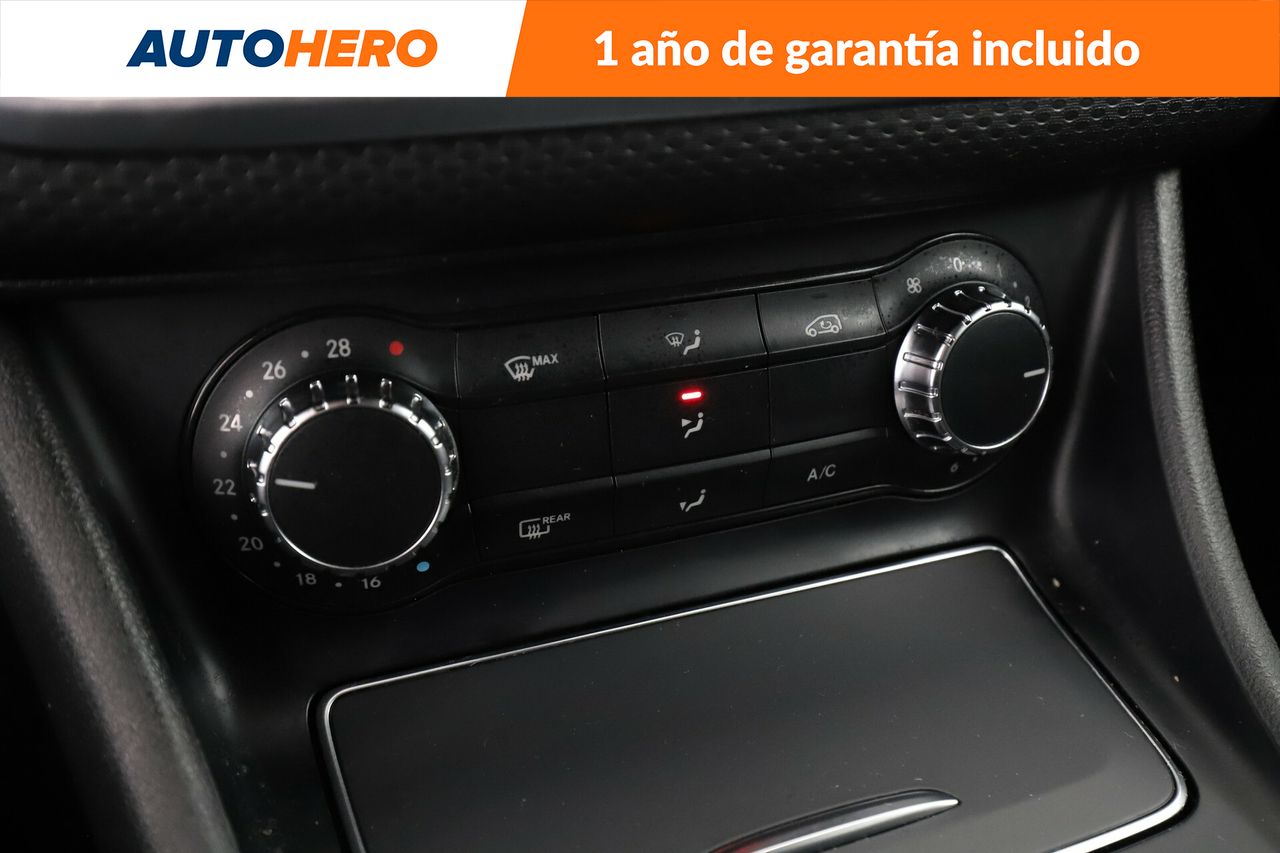 Foto Mercedes-Benz Clase A 25