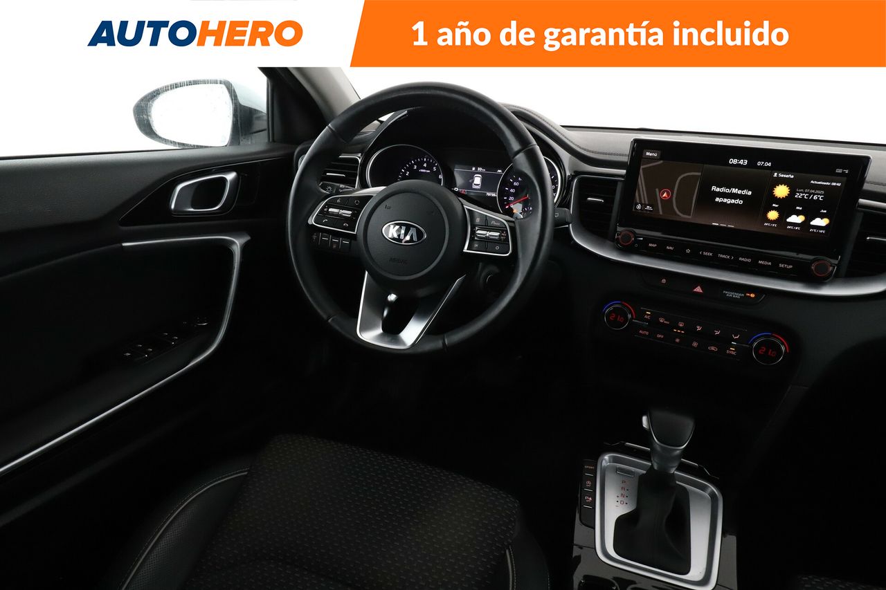 Foto Kia XCeed 13