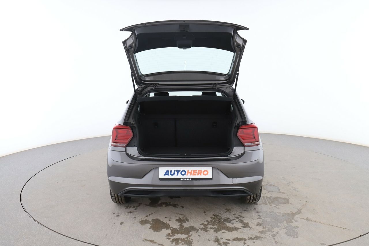 Foto Volkswagen Polo 16