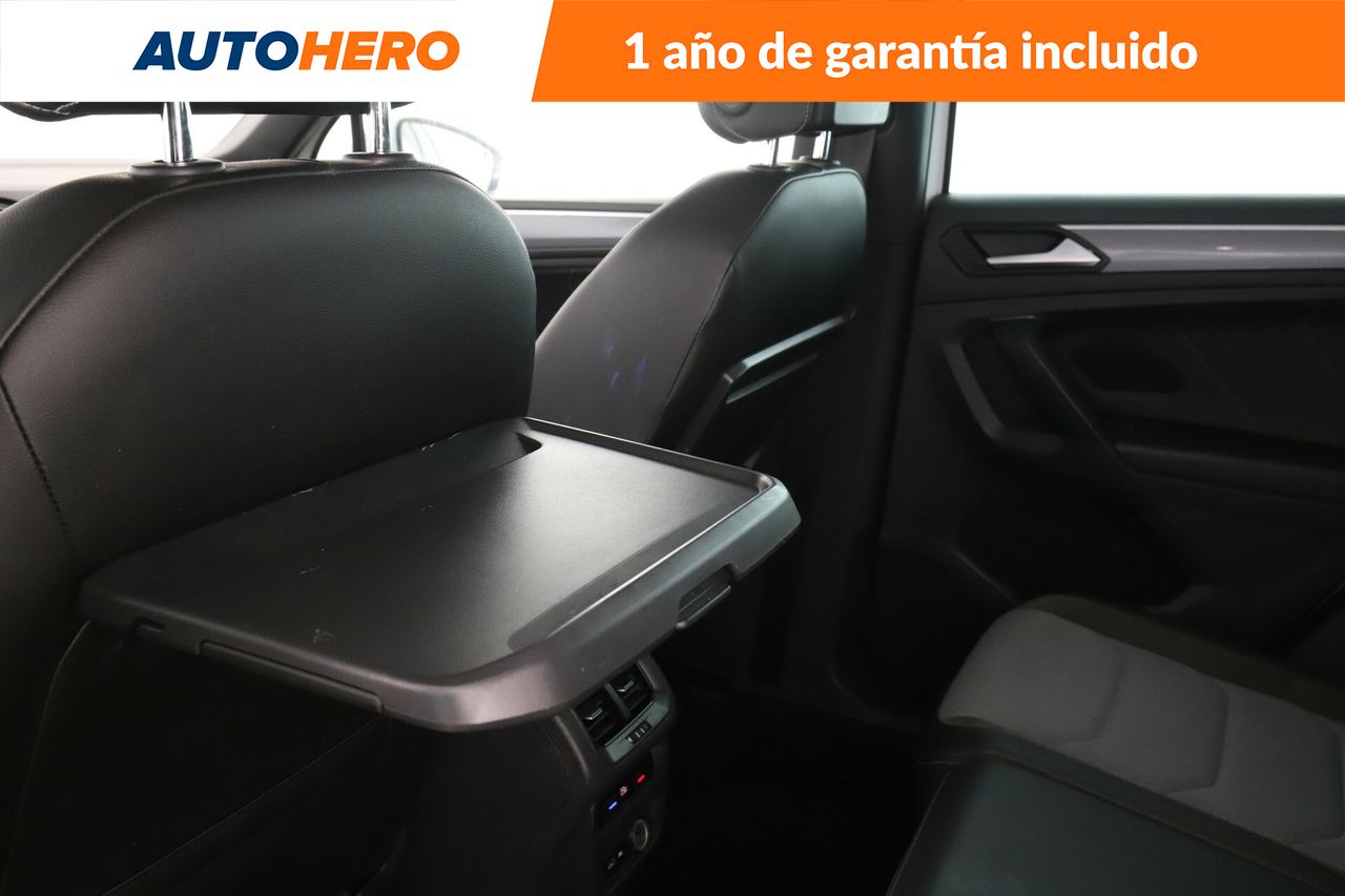 Foto Volkswagen Tiguan 24