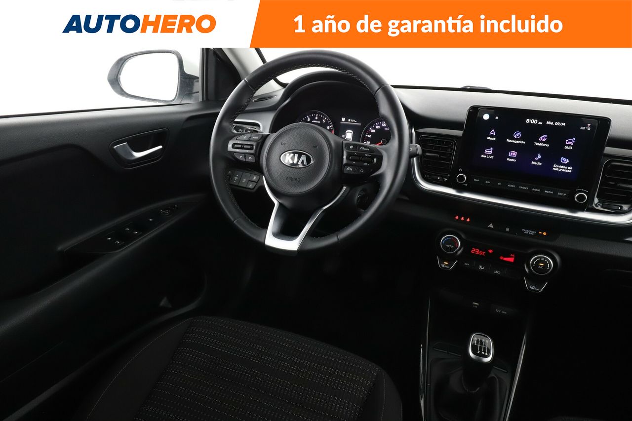 Foto Kia Stonic 14