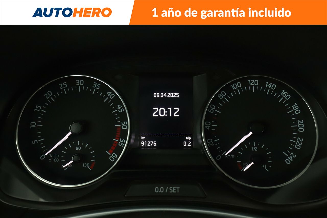 Foto Skoda Fabia 21