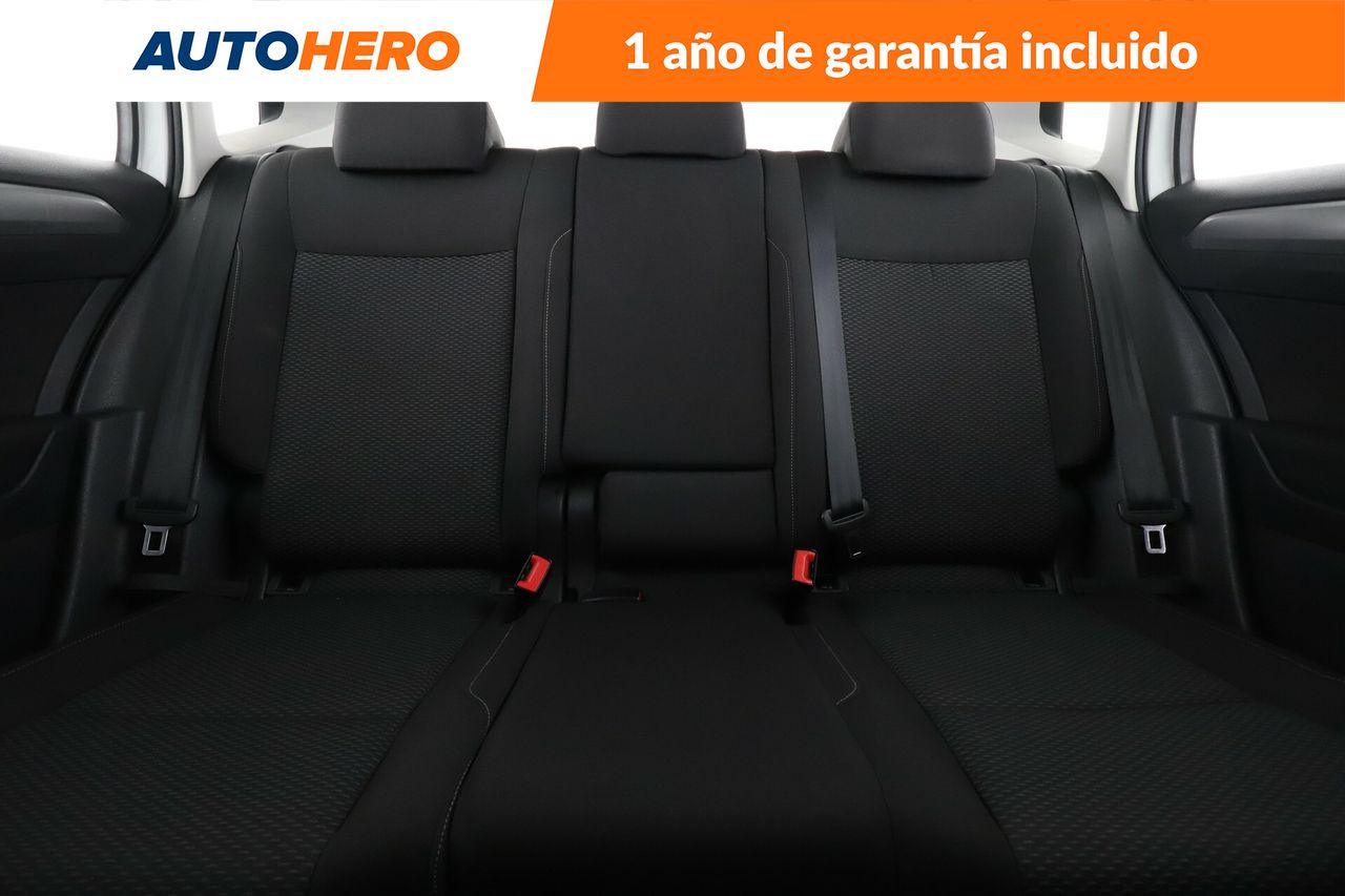 Foto Volkswagen Golf 15