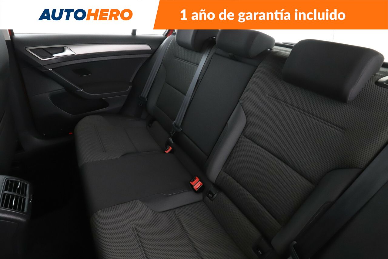 Foto Volkswagen Golf 14