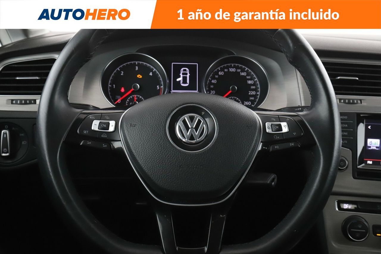 Foto Volkswagen Golf 19