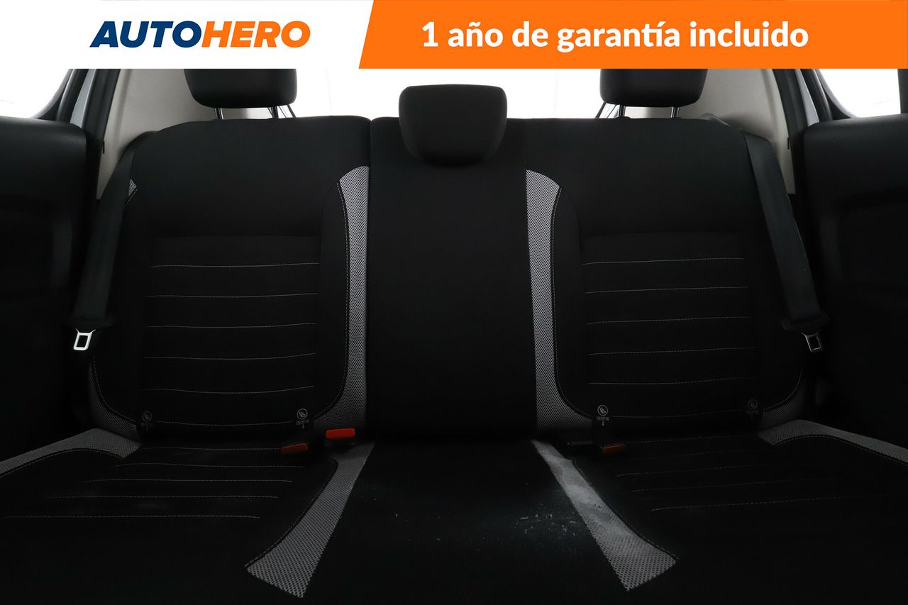 Foto Dacia Sandero 16