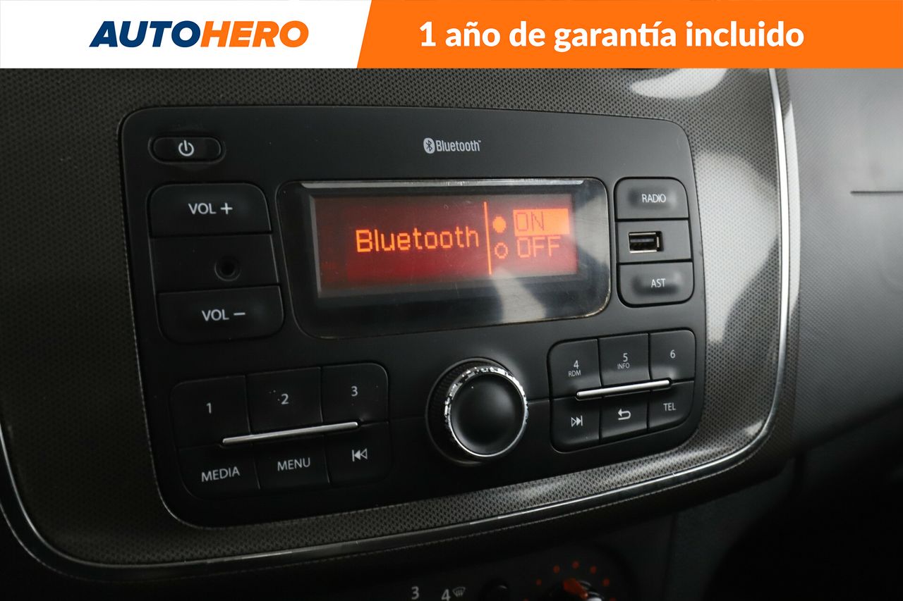 Foto Dacia Sandero 24