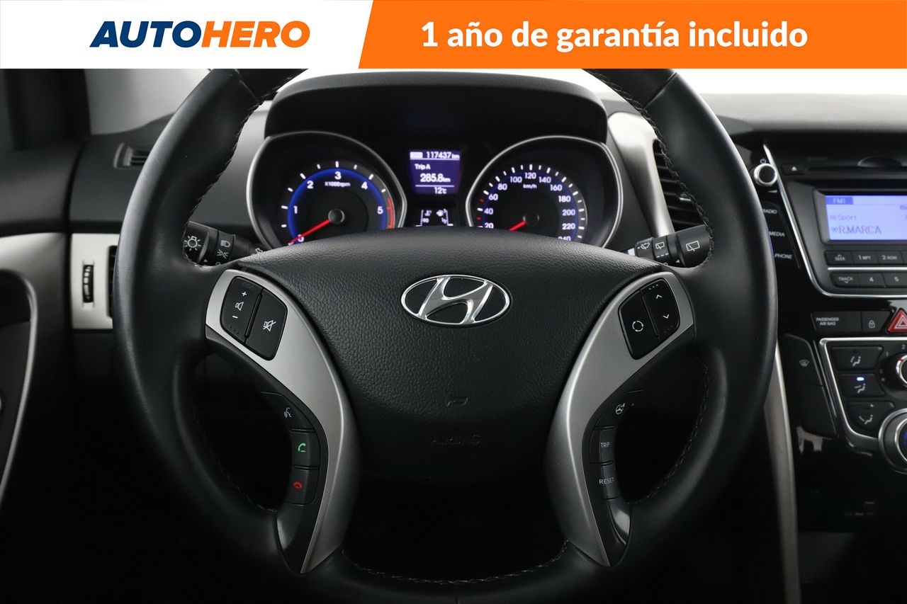 Foto Hyundai i30 20