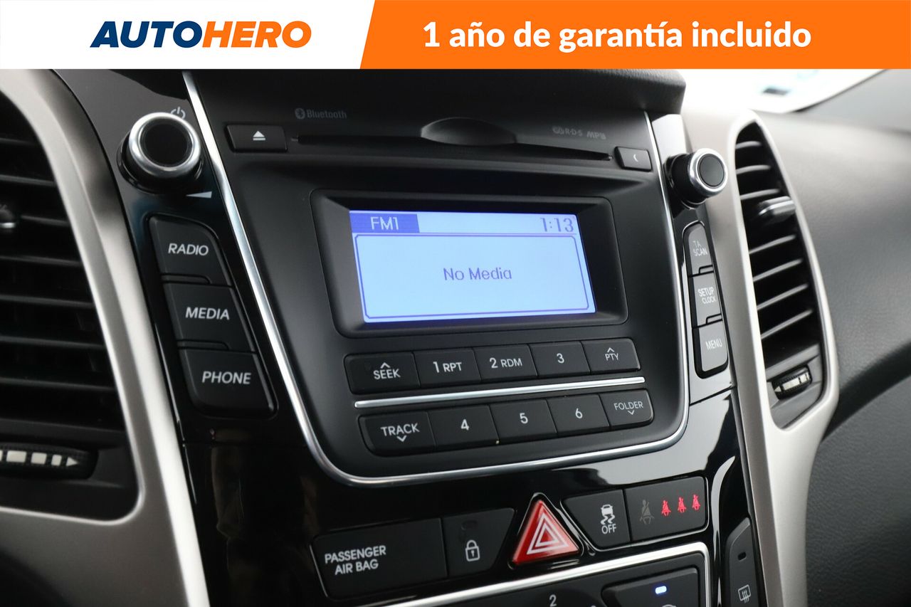 Foto Hyundai i30 22