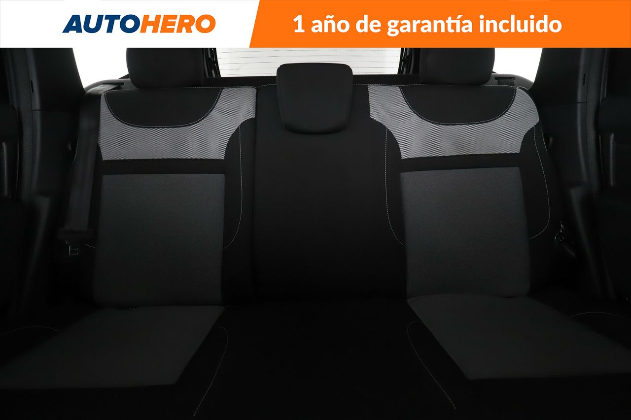 Foto Dacia Duster 16