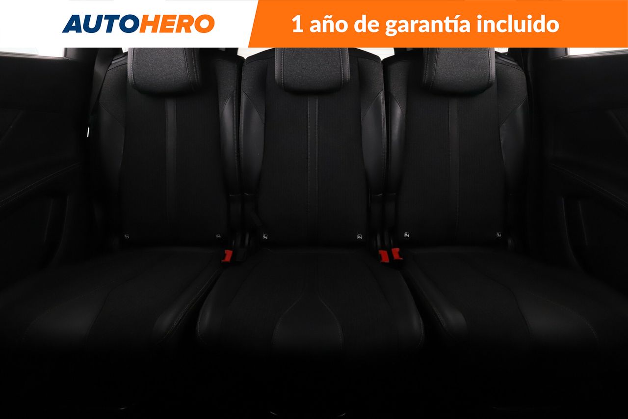 Foto Peugeot 5008 16