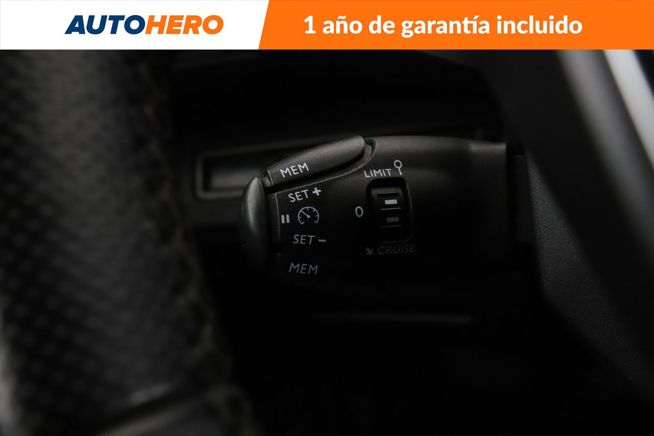 Foto Peugeot 5008 25