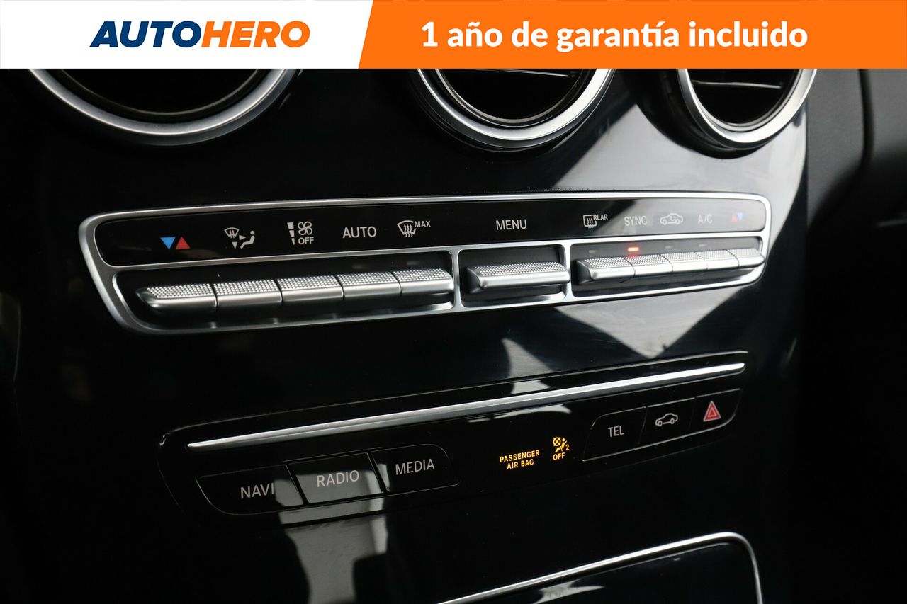 Foto Mercedes-Benz Clase C 30