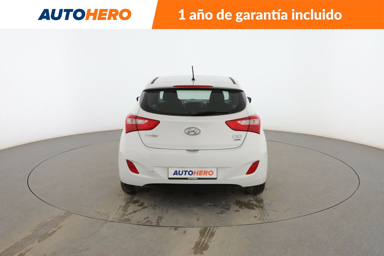 Foto Hyundai i30 4