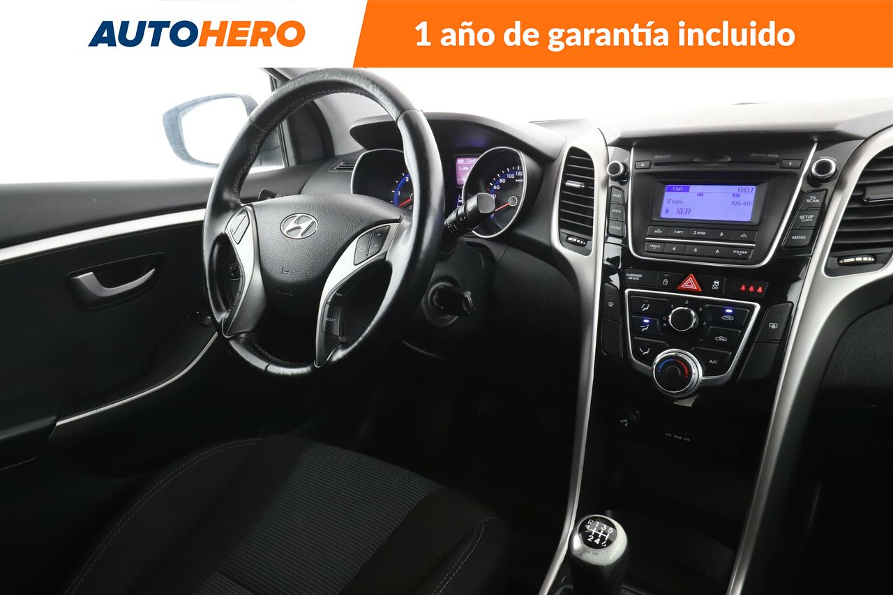 Foto Hyundai i30 13