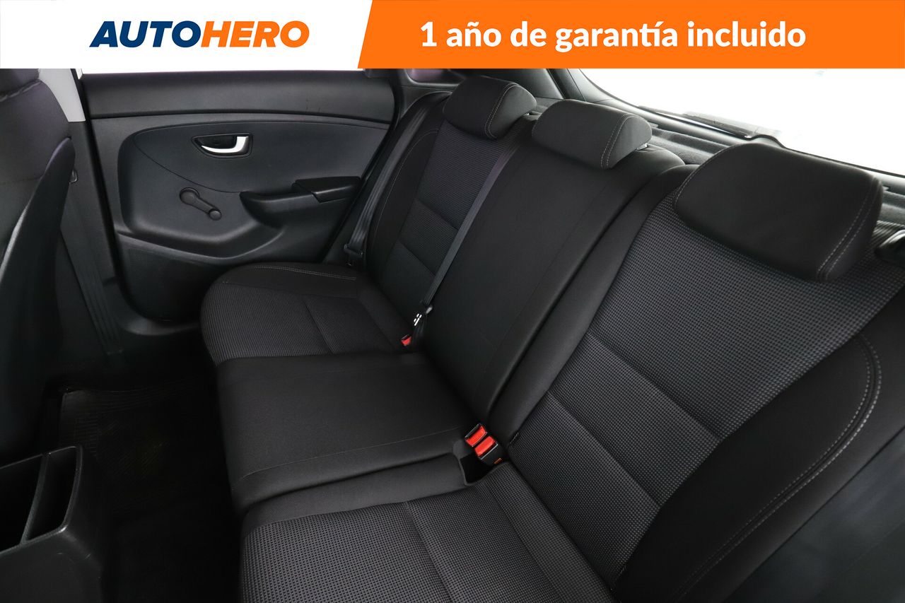 Foto Hyundai i30 14