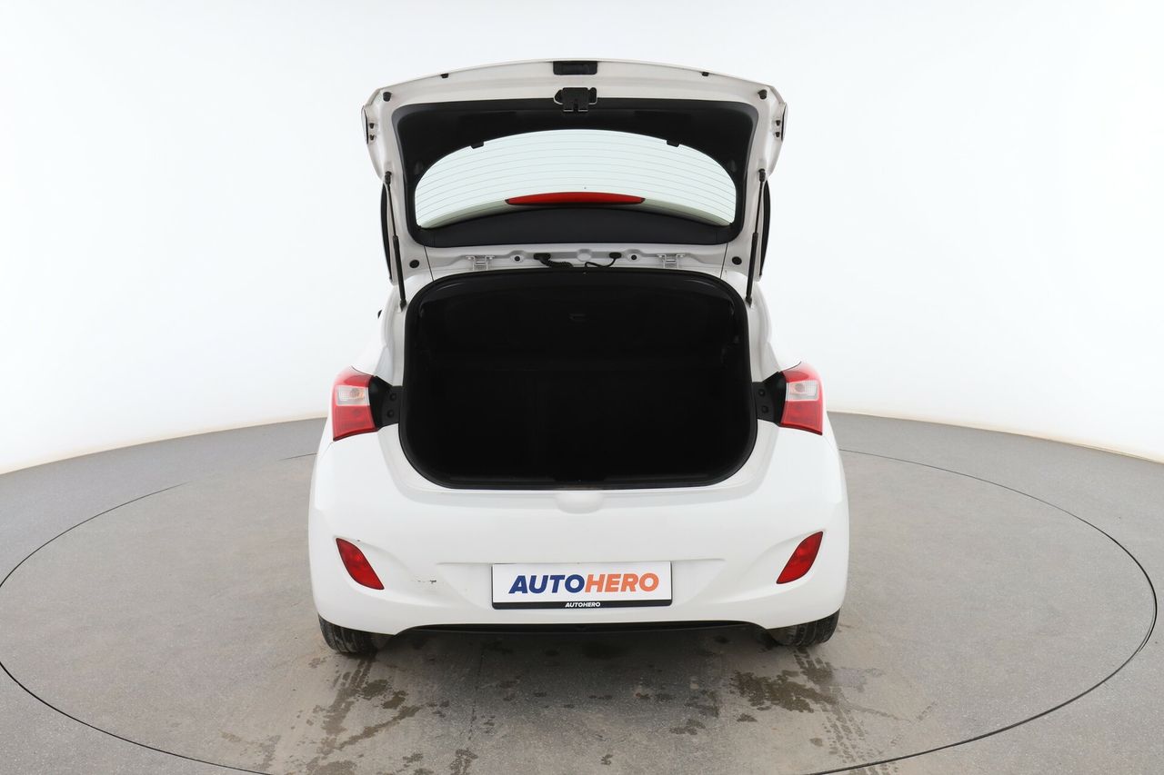 Foto Hyundai i30 16