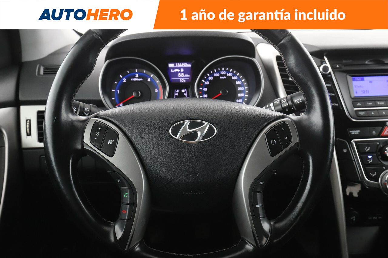 Foto Hyundai i30 19