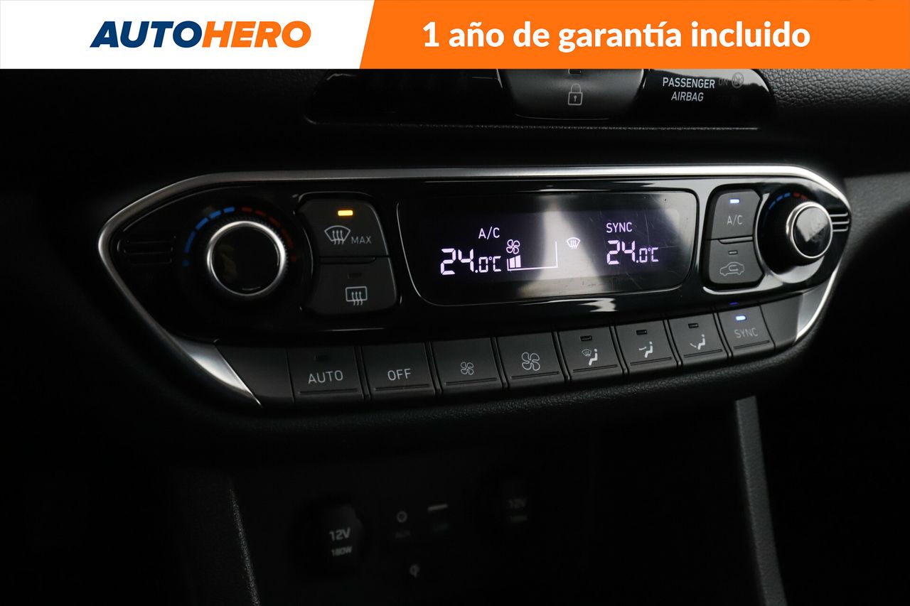 Foto Hyundai i30 24
