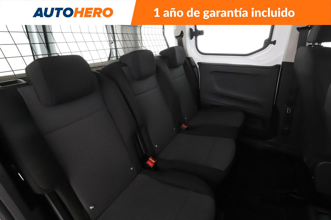 Foto Peugeot Rifter 14