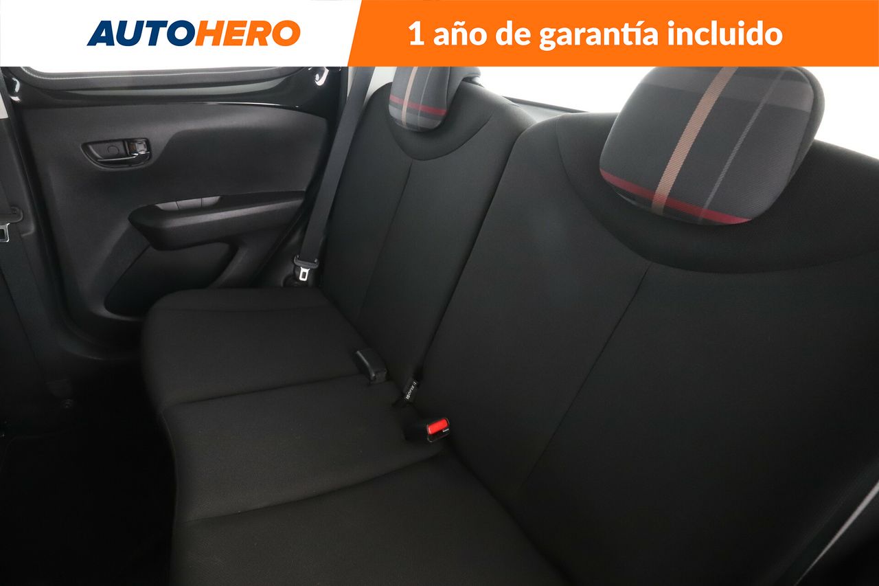 Foto Peugeot 108 14