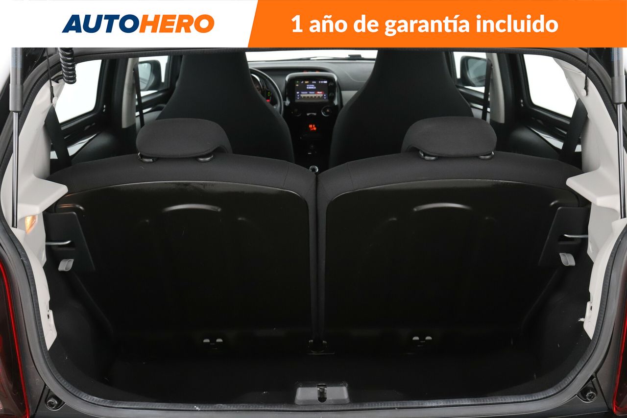 Foto Peugeot 108 17