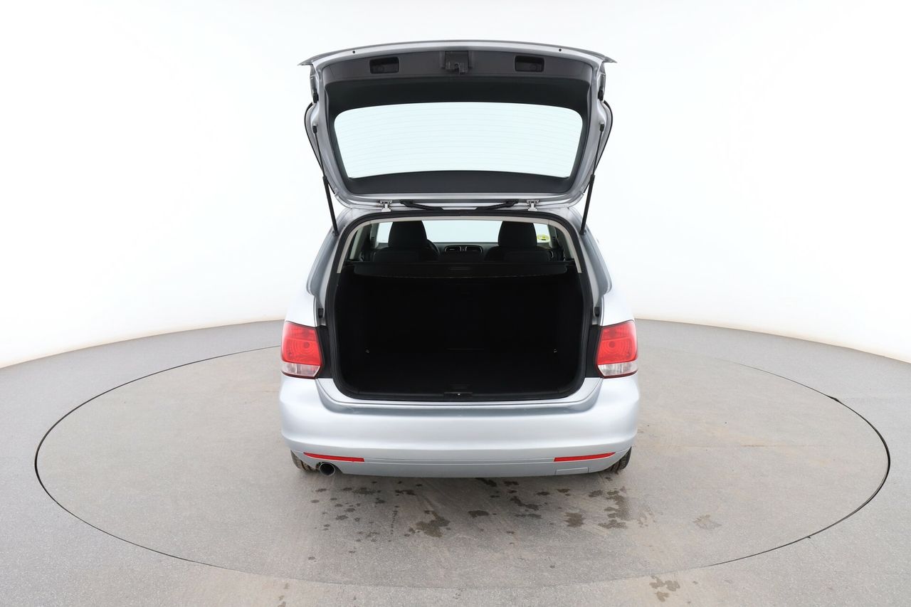 Foto Volkswagen Golf 16