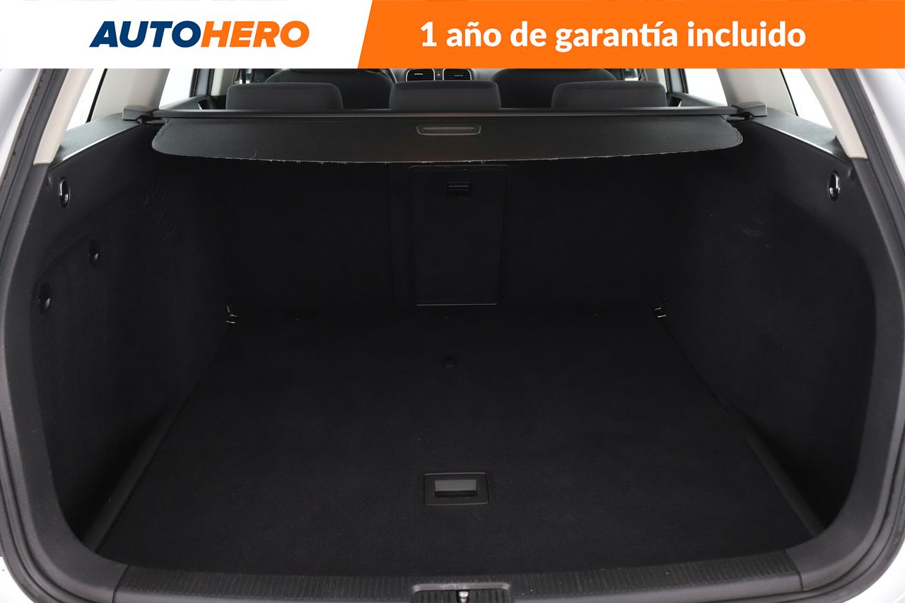 Foto Volkswagen Golf 17