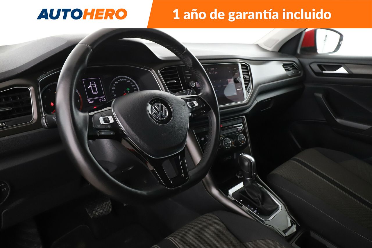Foto Volkswagen T-Roc 11