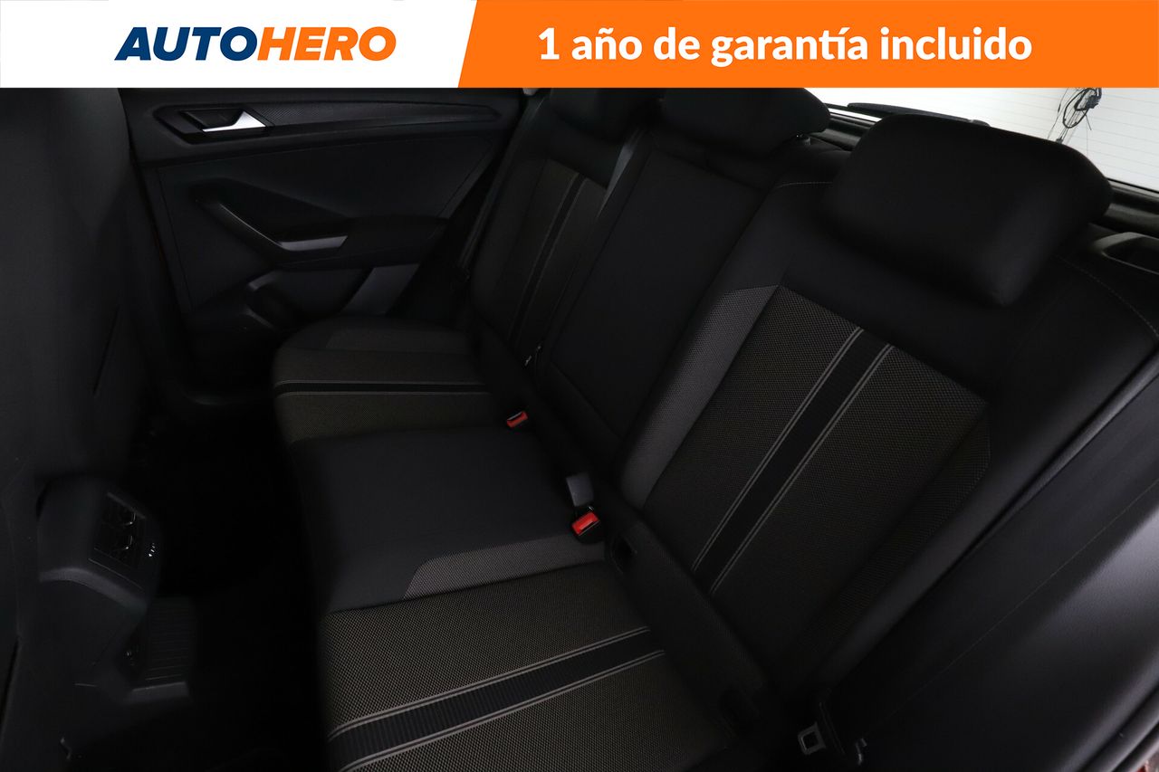 Foto Volkswagen T-Roc 14