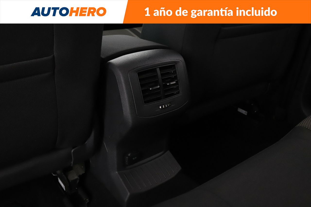 Foto Volkswagen T-Roc 27