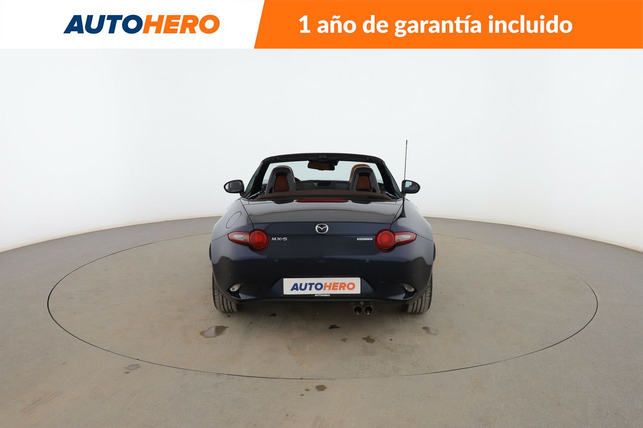 Foto Mazda MX-5 4