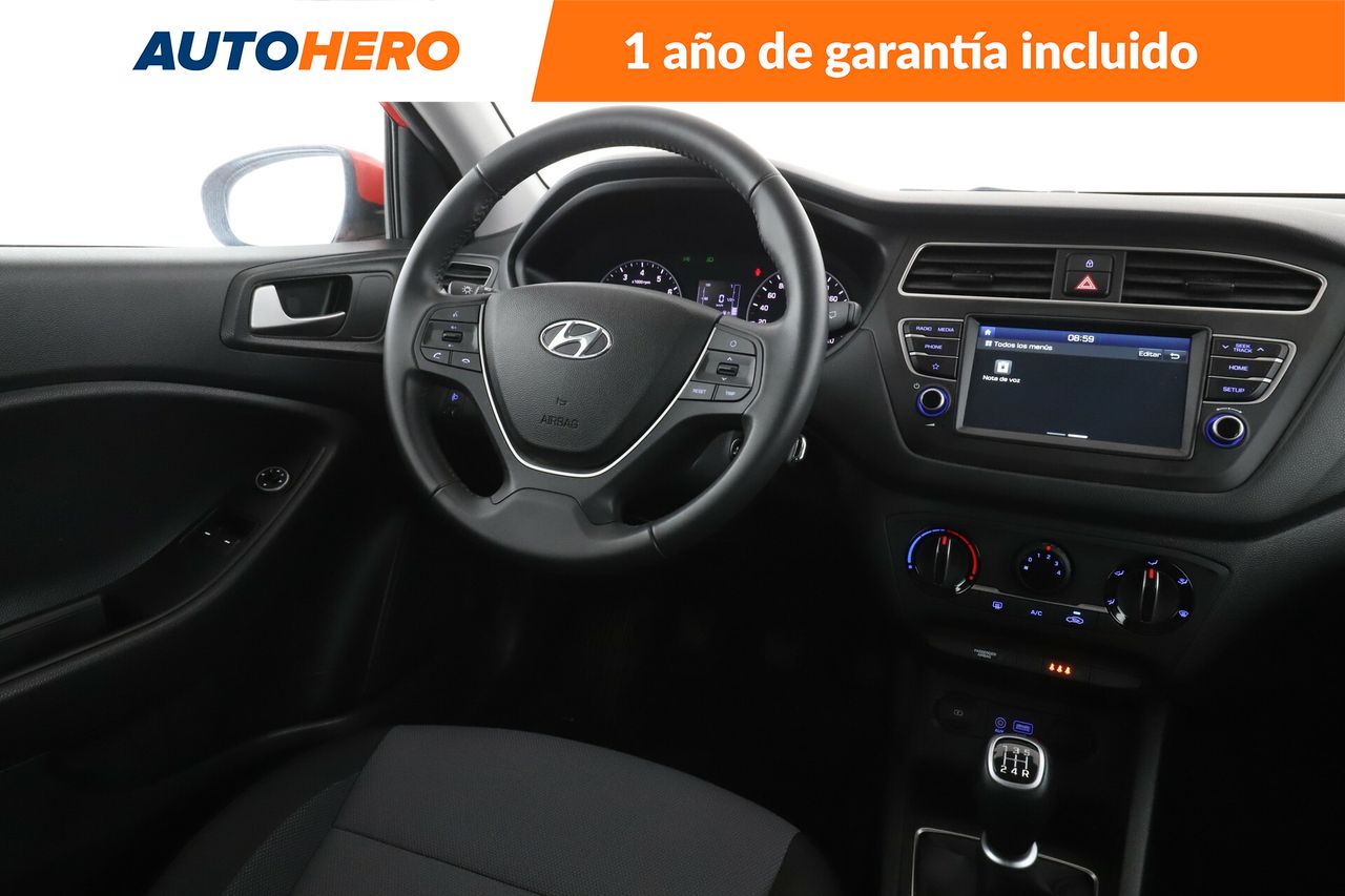 Foto Hyundai i20 13
