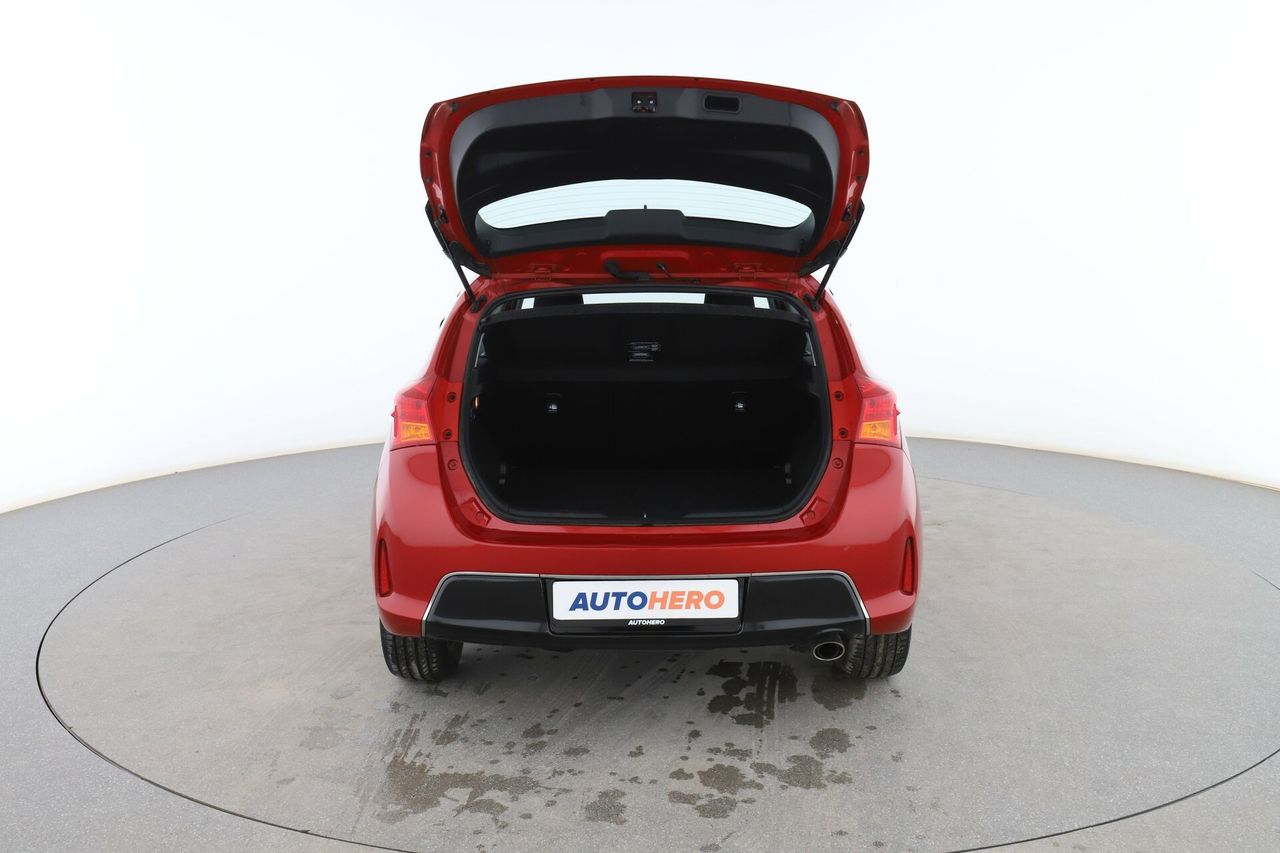 Foto Toyota Auris 16