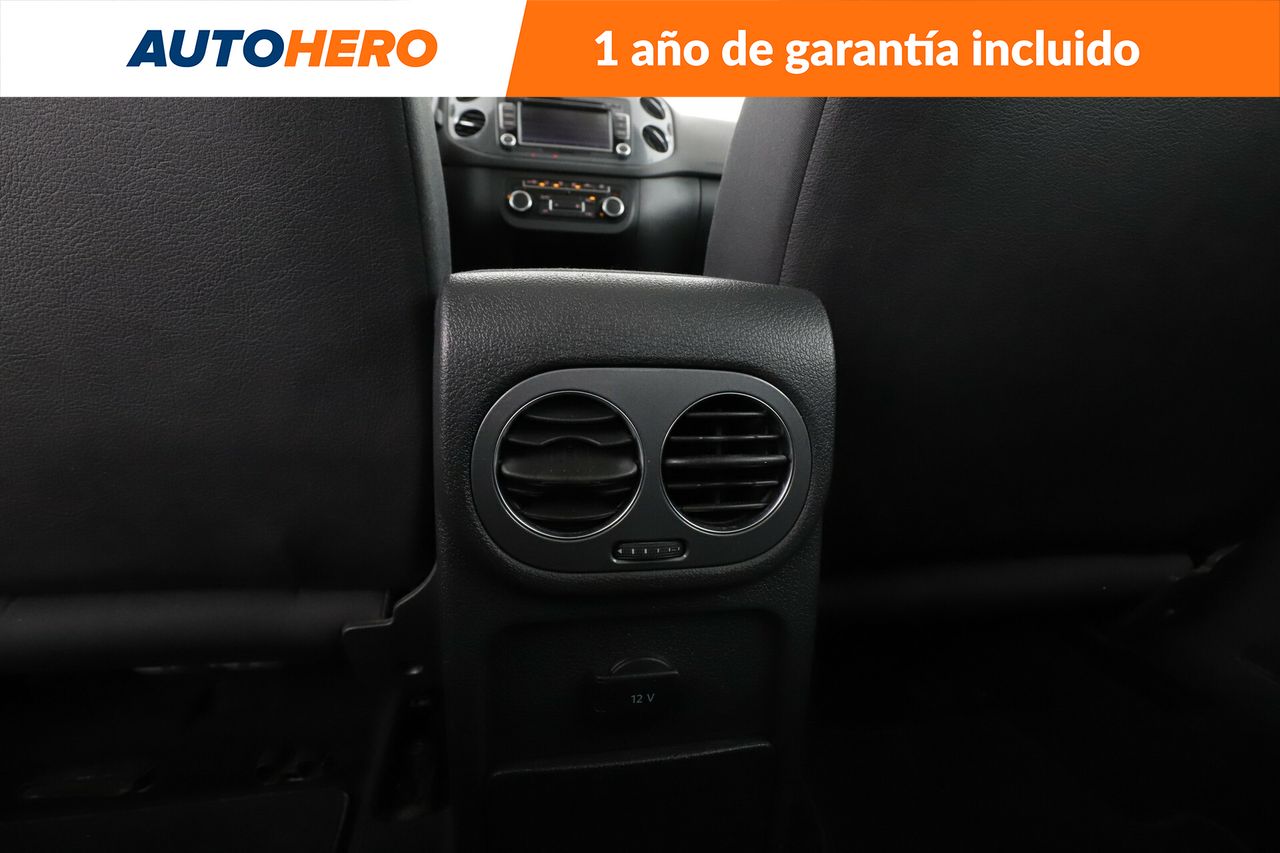 Foto Volkswagen Tiguan 21