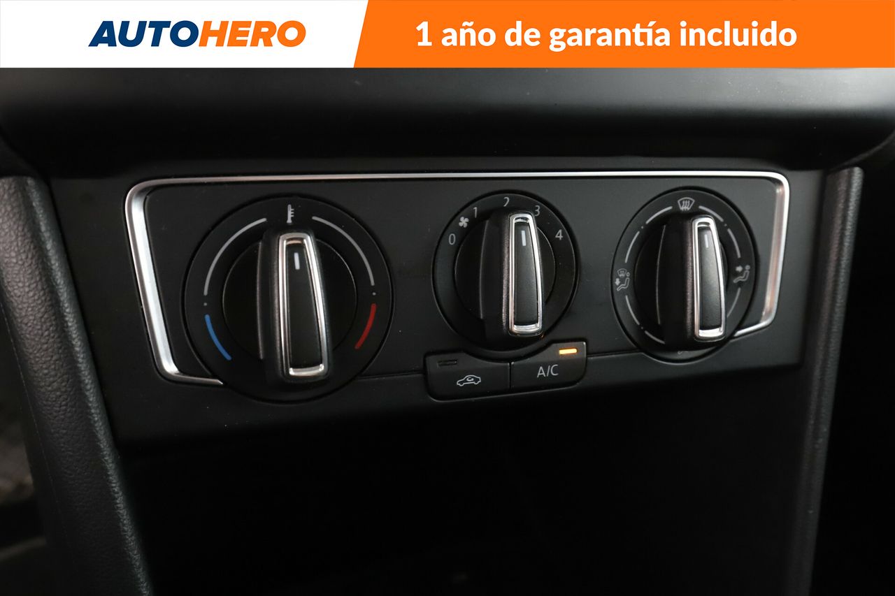 Foto Volkswagen Polo 21