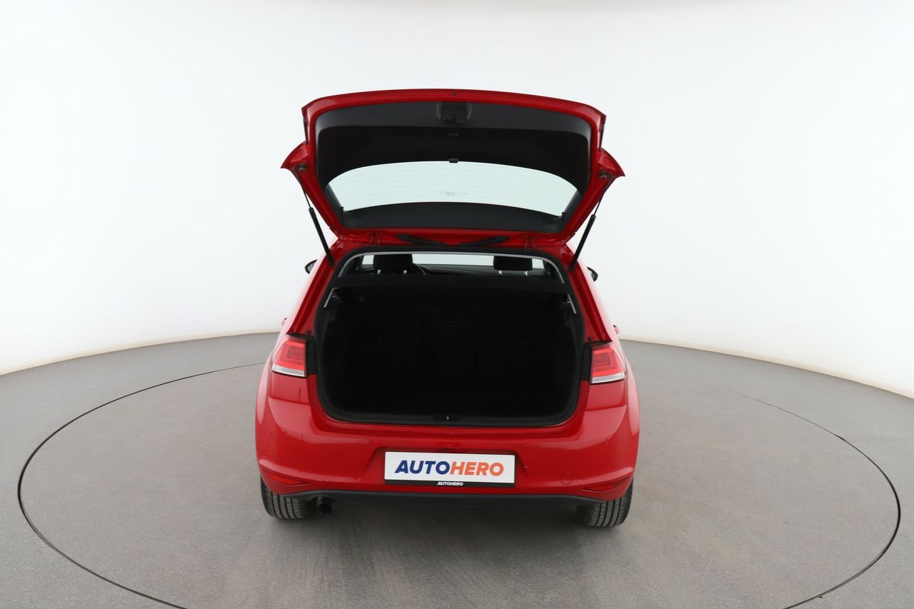 Foto Volkswagen Golf 16