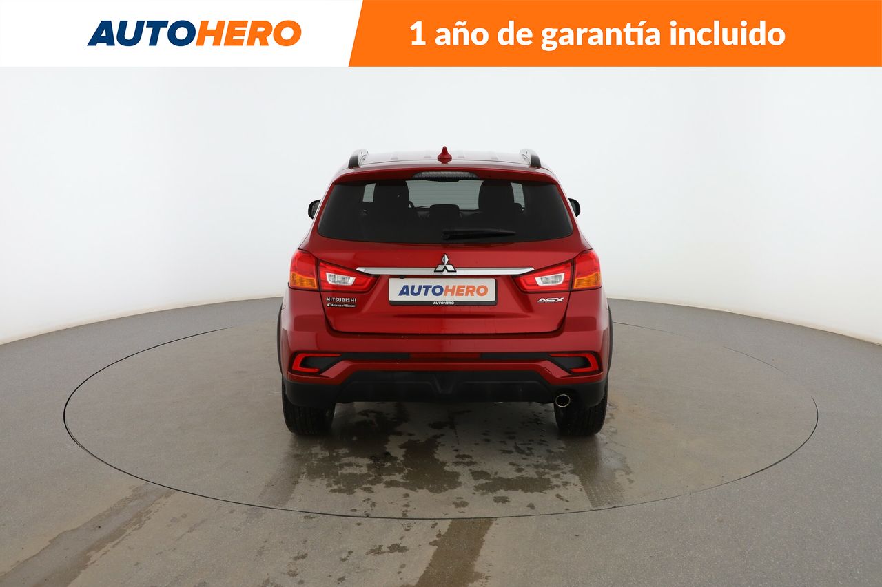 Foto Mitsubishi ASX 4